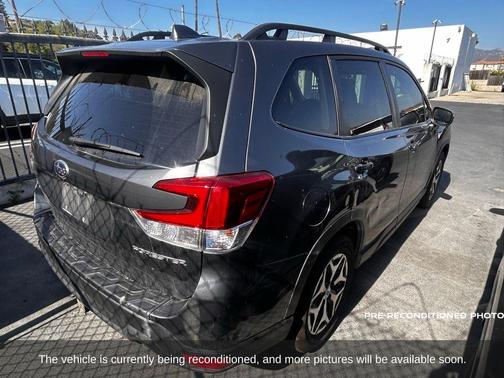 2023 Subaru Forester 2.5i Premium
