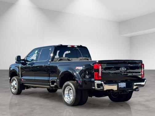 2026 Ford F-350 Lariat Super Duty