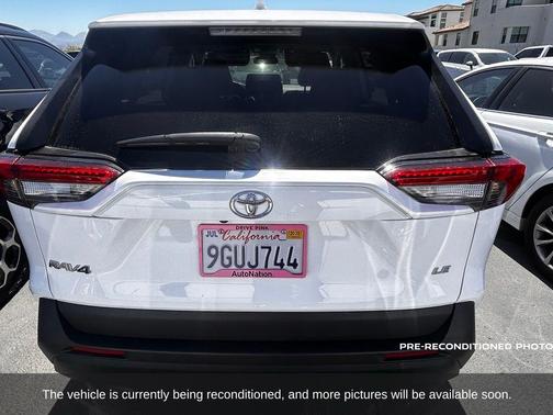 2023 Toyota RAV4 LE