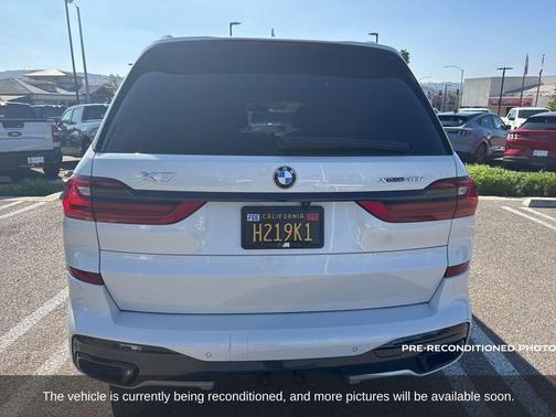 2021 BMW X7 xDrive40i