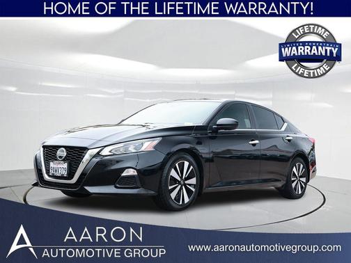 2022 Nissan Altima 2.5 SV