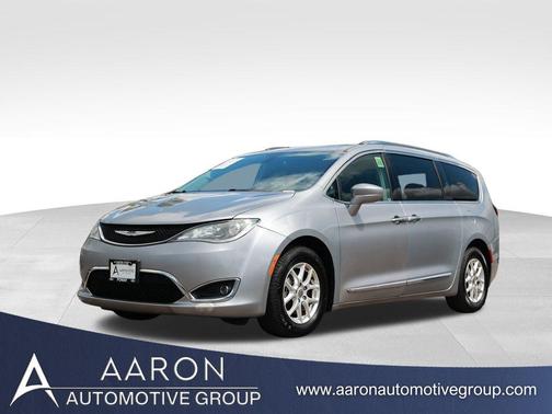 2020 Chrysler Pacifica Touring-L