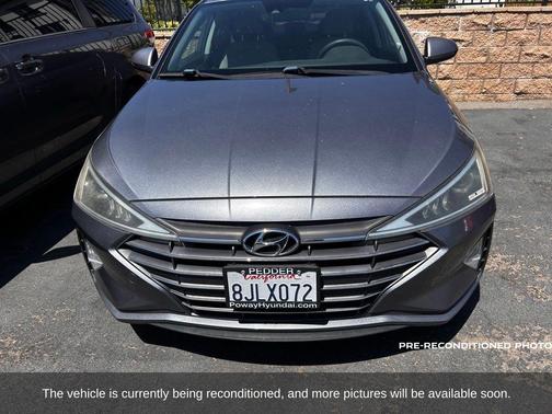 2019 Hyundai ELANTRA SEL