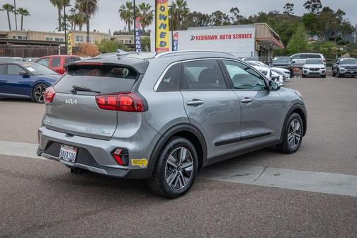 2022 Kia Niro Plug-In Hybrid LXS