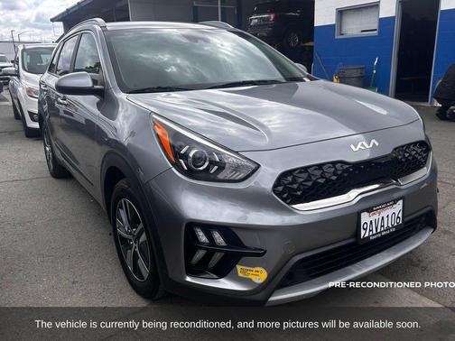 2022 Kia Niro Plug-In Hybrid LXS