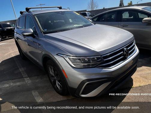 2023 Volkswagen Tiguan 2.0T SE R-Line Black