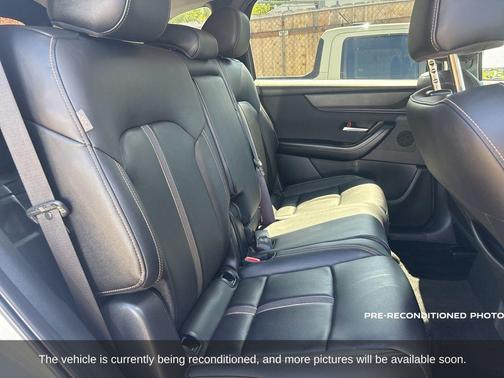 2025 Mazda CX-90 SE