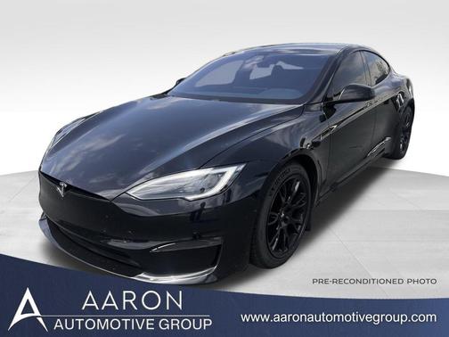 2022 Tesla Model S Plaid
