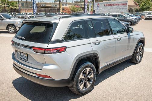 2023 Jeep Grand Cherokee 4xe Base