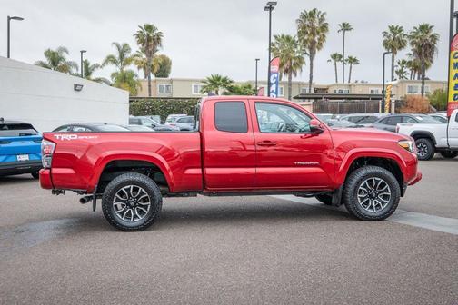 2022 Toyota Tacoma TRD Sport