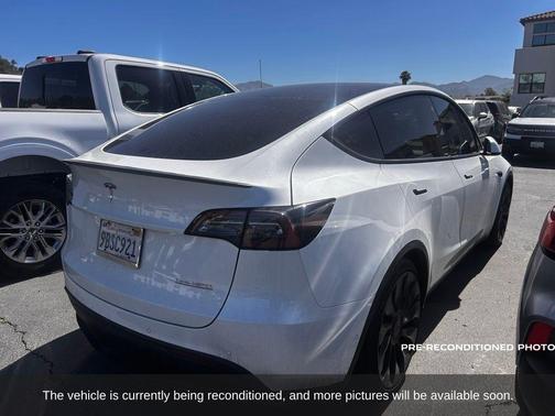 2022 Tesla Model Y Performance