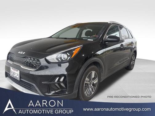 2022 Kia Niro LXS