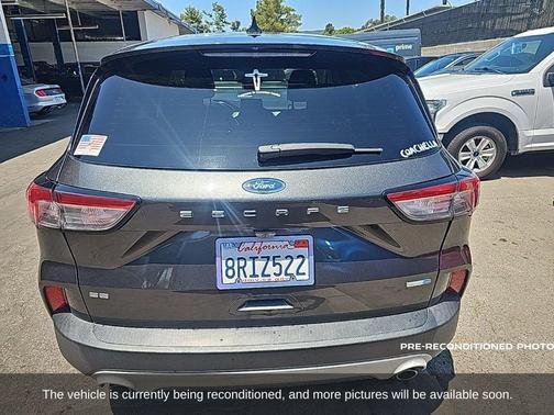 2020 Ford Escape SE