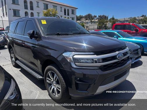 2022 Ford Expedition XLT
