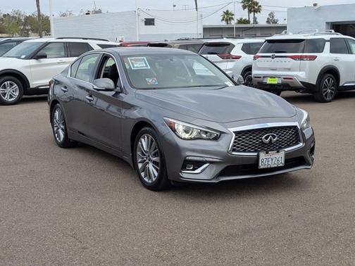 2022 INFINITI Q50 LUXE