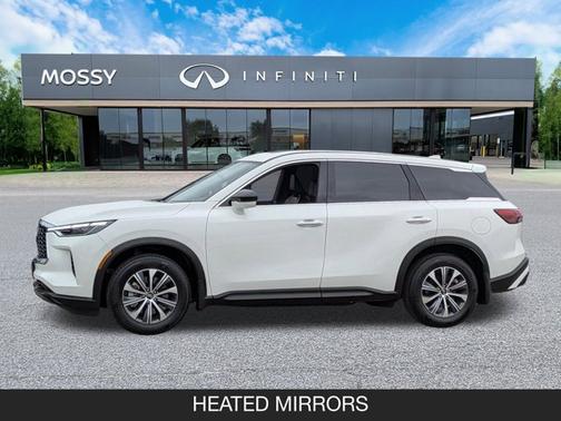 2025 INFINITI QX60 PURE