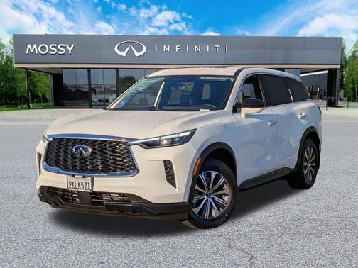 2025 INFINITI QX60 PURE