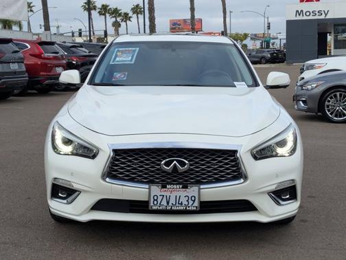 2022 INFINITI Q50 LUXE