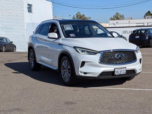 2024 INFINITI QX50 LUXE