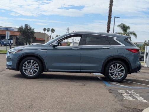 2024 INFINITI QX50 LUXE