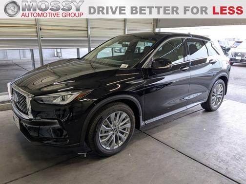 2025 INFINITI QX50 PURE