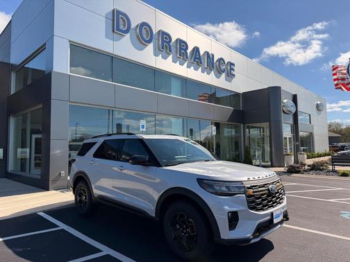 Space White Metallic 2026 Ford Explorer Tremor
