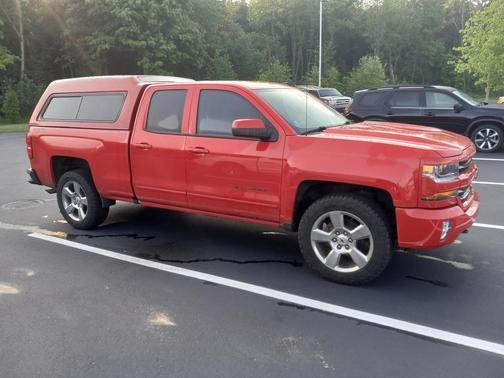 2017 Chevrolet Silverado 1500 2LT