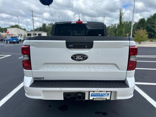 2025 Ford Maverick Lobo