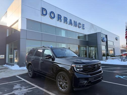 Agate Black Metallic 2025 Ford Expedition Platinum