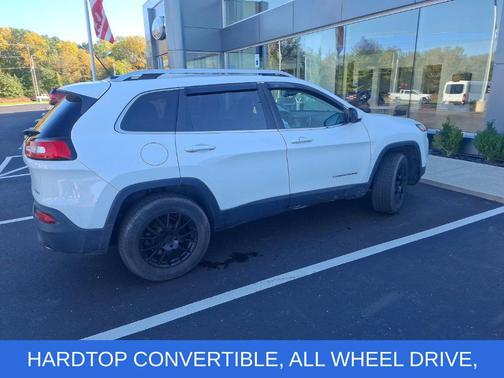 Bright White Clearcoat 2014 Jeep Cherokee Latitude