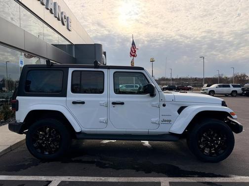 2023 Jeep Wrangler 4xe Sahara