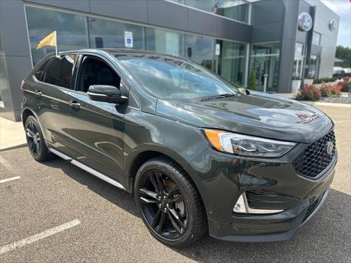 2022 Ford Edge ST