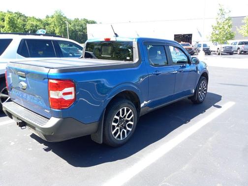 Atlas Blue Metallic 2024 Ford Maverick Lariat
