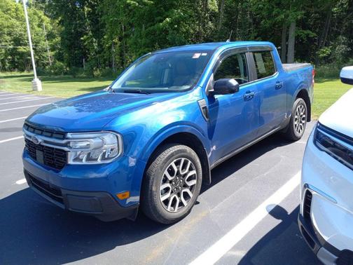 Atlas Blue Metallic 2024 Ford Maverick Lariat