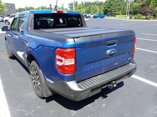 Atlas Blue Metallic 2024 Ford Maverick Lariat