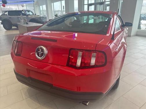 2010 Ford Mustang Base