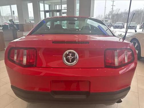 2010 Ford Mustang Base