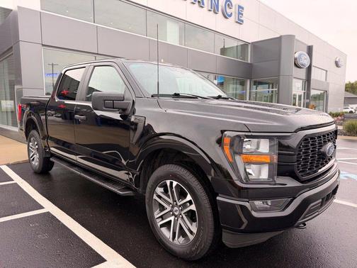 Agate Black Metallic 2023 Ford F-150 XL