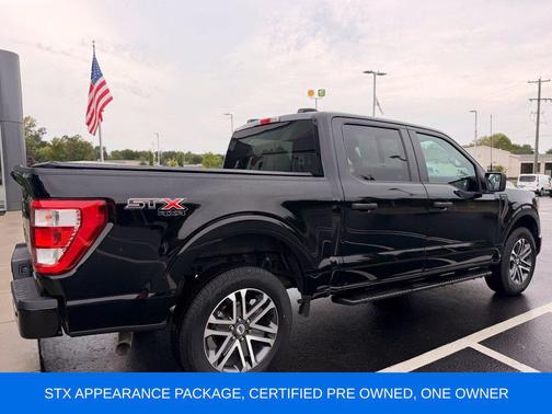 Agate Black Metallic 2023 Ford F-150 XL