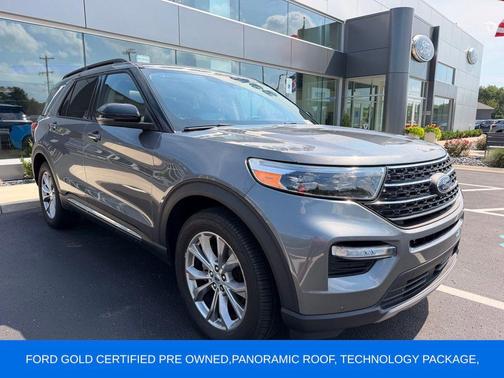 Carbonized Gray Metallic 2023 Ford Explorer XLT