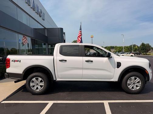 Oxford White 2025 Ford Ranger XL