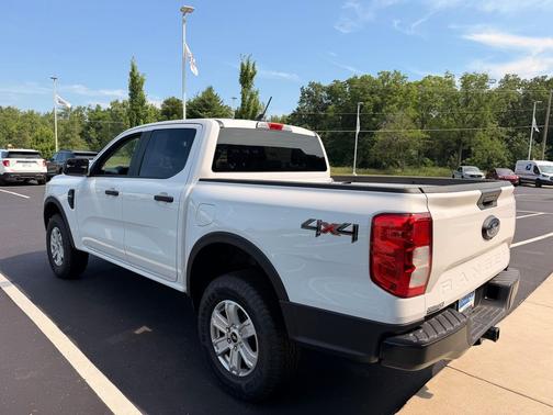 Oxford White 2025 Ford Ranger XL