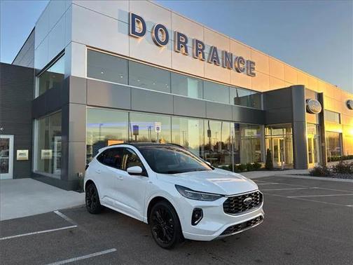 2023 Ford Escape ST-Line Elite
