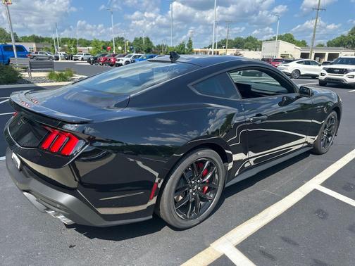 2025 Ford Mustang GT