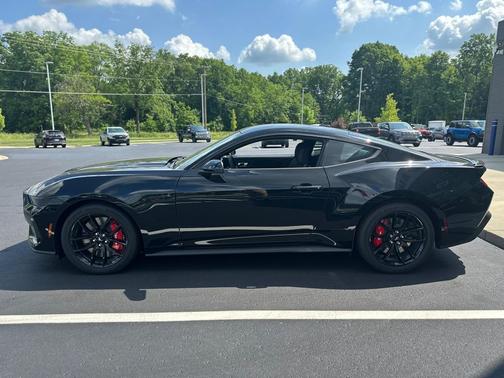 2025 Ford Mustang GT