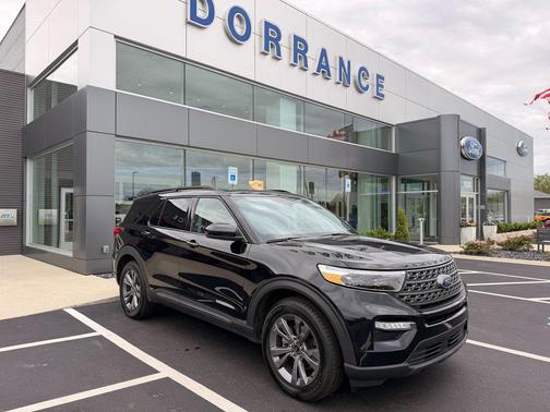 Agate Black Metallic 2023 Ford Explorer XLT