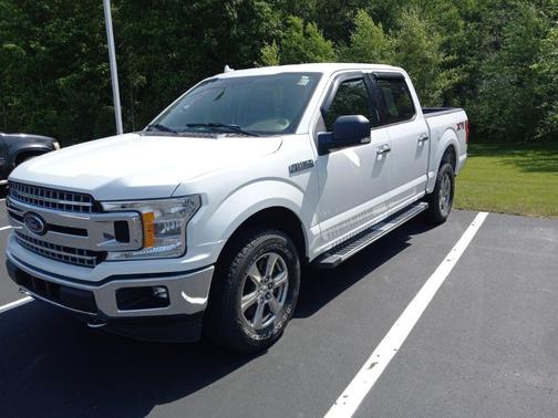 Oxford White 2018 Ford F-150 XLT