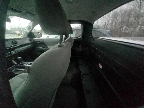 2020 Toyota Tacoma SR