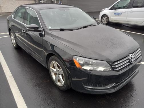 2015 Volkswagen Passat 1.8T Auto SE
