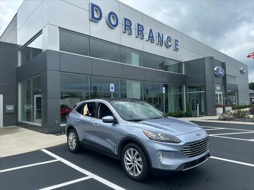 2022 Ford Escape Titanium